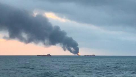 Ships ablaze in Kerch Strait after explosion