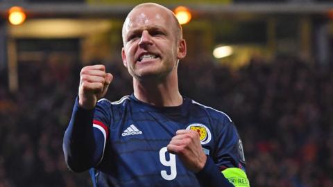 Steven Naismith was on target in Scotland's 3-1 win over Kazakhstan