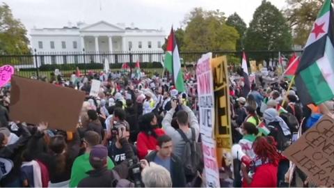 Rally in front of White House