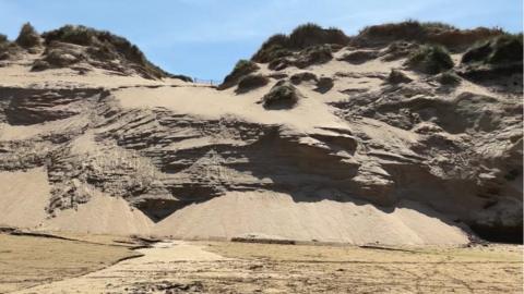 Steep sand cliffs at Crantock