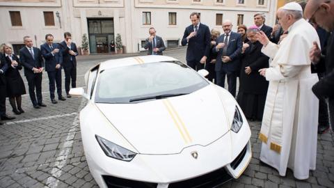 Pope Francis blesses a Lamborghini Huracan