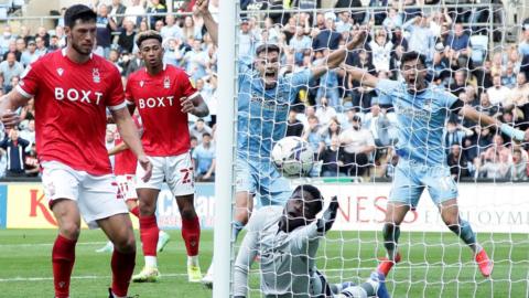 Kyle McFadzean goal