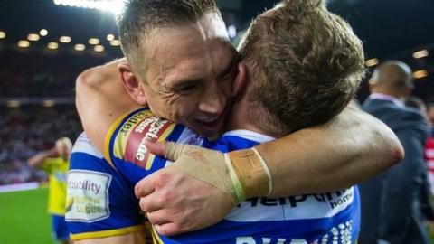 Kevin Sinfield hugs Rob Burrow after the 2015 Super League Grand Final