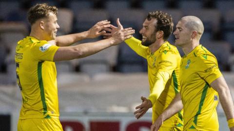 Hibs celebrate