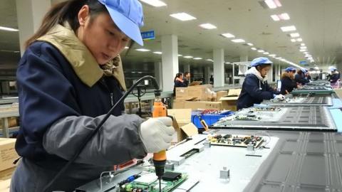 Chinese factory workers