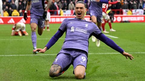 Darwin Nunez celebrates scoring 99th-minute winner for Liverpool at Nottingham Forest