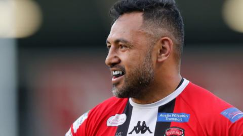 Krisnan Inu in action for Salford