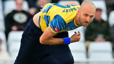 Oliver Hannon-Dalby has now taken 18 wickets in Warwickshire's five One-Day Cup wins