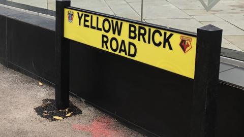 Yellow Brick Road sign