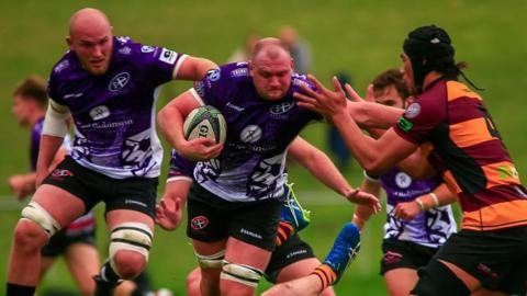 Action from Cornish Pirates v Ampthill