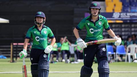Ireland's Amy Hunter and Gaby Lewis