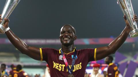 Daren Sammy celebreates after T20 World Cup win