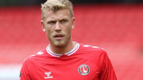 Jayden Stockley in action for Charlton