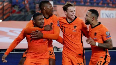 The Netherlands celebrate the opening goal by Steven Bergwijn (left)