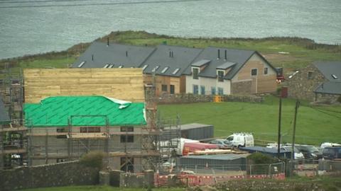 Homes being built at Plas Pistyll, Gwynedd