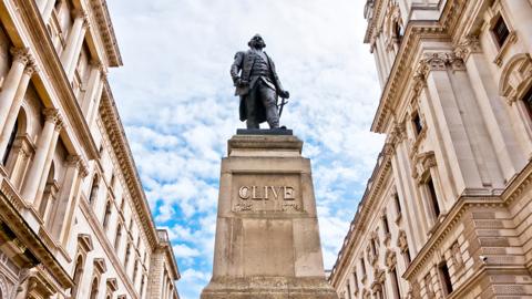 Lord Clive statue outside the Foreign Office