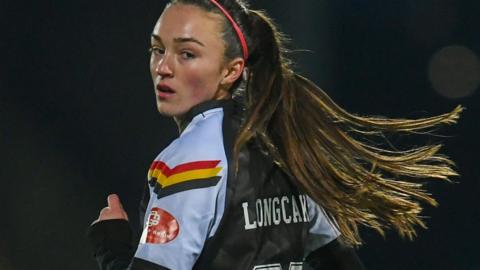 Imogen Longcake playing for Partick Thistle