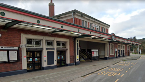 Bangor railway station
