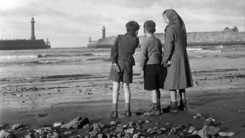 Children at low tide in Whitby