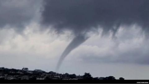 Waterspout filmed in Cornwall