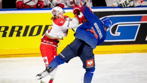 Devils Josh Waller hits a Mannheim player