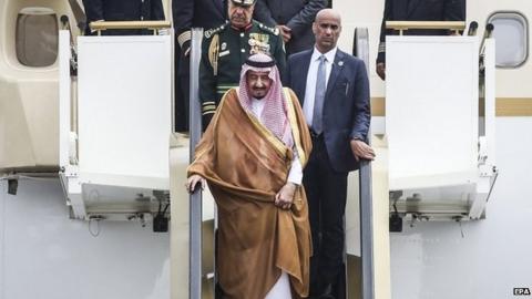 King Salman leaves his plane