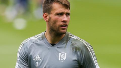 Marcus Bettinelli in action for Fulham