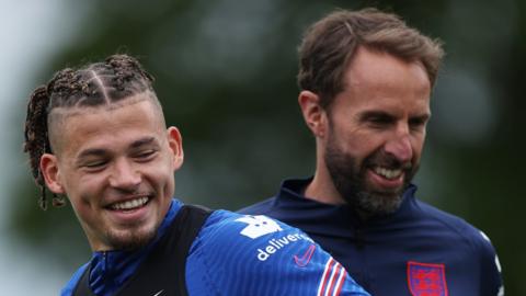 Kalvin Phillips and Gareth Southgate