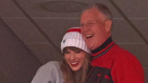 Swift, and Scott Swift cheer while watching the game between the Kansas City Chiefs and New England Patriots at Gillette Stadium on December 17, 2023 in Foxboro, Massachusetts.