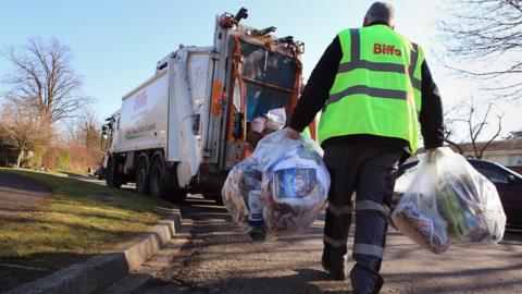 Refuse collection in Leatherhead, Surrey