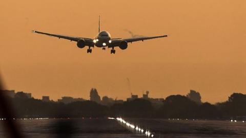 Plane landing