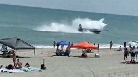 Plane landing in Cocoa Beach, Florida