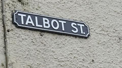 Talbot Street SIGN