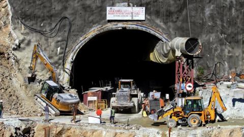 Rescue equipment at the mouth of the tunnel