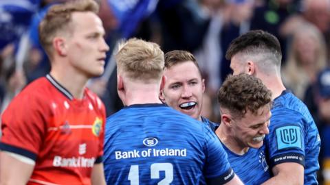 Leinster celebrate try