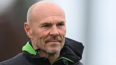 Paul Nixon working as Leicestershire head coach