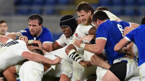 England scrum against Italy