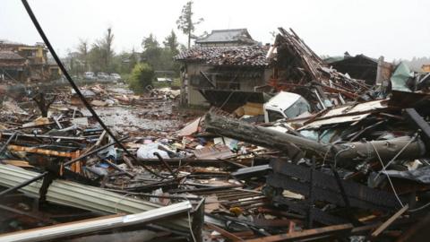 Extreme weather: What's the difference between hurricanes, cyclones and