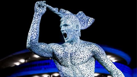 Statue of Sergio Aguero