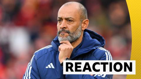 Nuno Espirito Santos looks on as his side lose to Bournemouth.