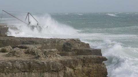 Dorset coast storm in 2014