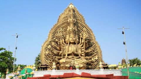 he 33m (108ft) tall Thousand-Hand Thousand-Eye Avalokitesvara Bodhisattva statue is the centrepiece of Suối Tiên Cultural Theme Park