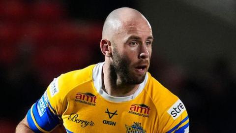 Matt Frawley joins Giants for a month's loan