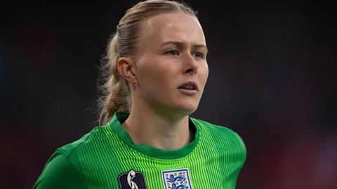 Hannah Hampton in action for England