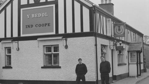 Y Bedol, Tal-y-bont Dyffryn Conwy, Tachwedd 1984