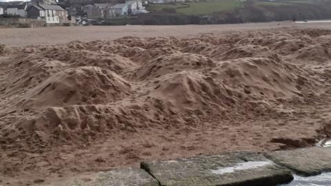 Lunar landscape on Porth Beach