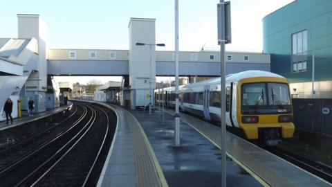 Dartford station
