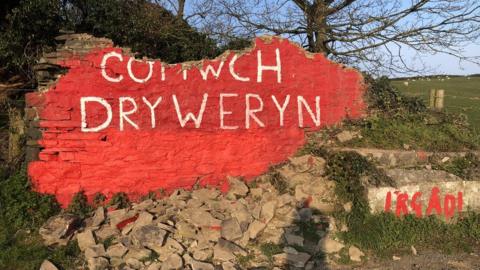 Cofiwch Dryweryn wall damaged near Aberywstwth