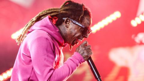 Lil Wayne on stage