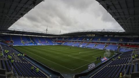 Cloudy skies over Reading's Select Car Leasing Stadium.